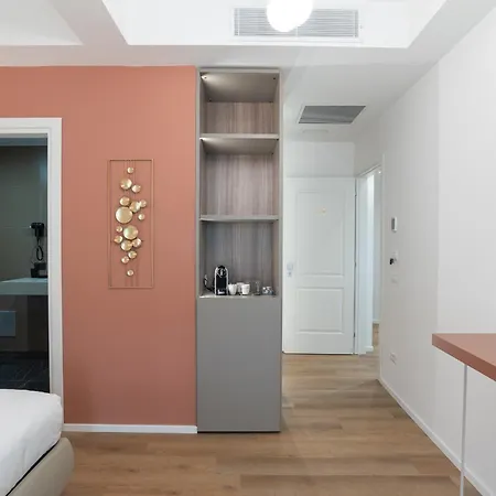 Maison Rasella Palace Отель Рим