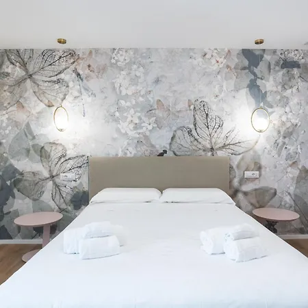 Отель Maison Rasella Palace