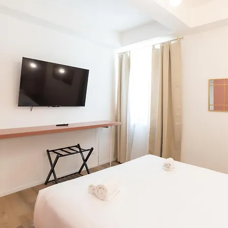 Maison Rasella Palace Рим