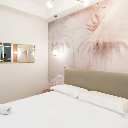 Maison Rasella Palace Отель