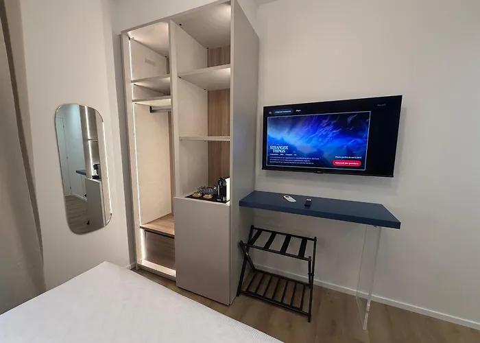 Maison Rasella Hotel *