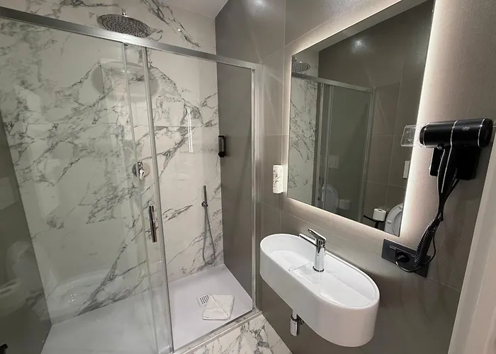 Maison Rasella Hotel *